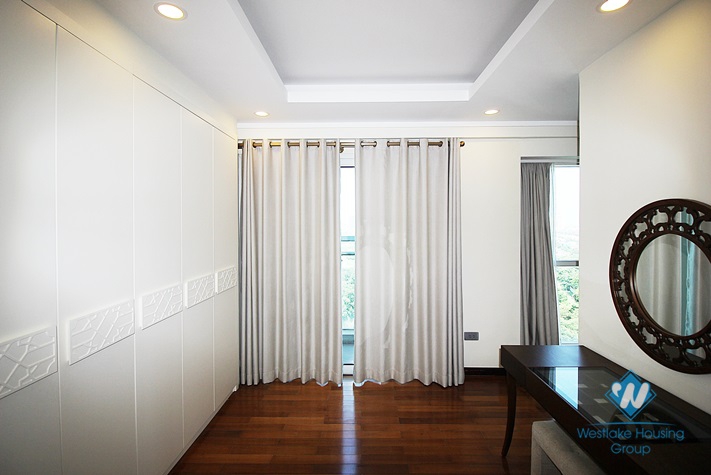 267 sqm 4 bedrooms 3 bathrooms fully furnished apartment for rent in Ciputra Hanoi